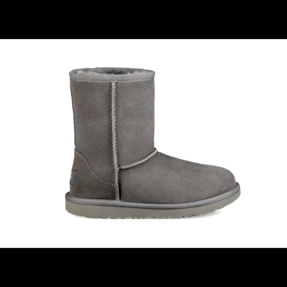 UGG Other - GIRLS UGGS